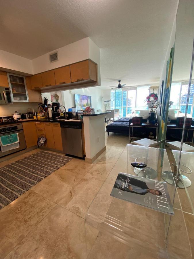 Comfortable Room In The Brickell City Center Area Miami Buitenkant foto