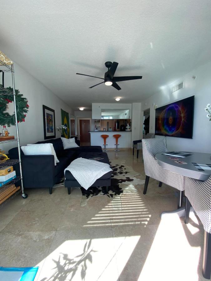 Comfortable Room In The Brickell City Center Area Miami Buitenkant foto