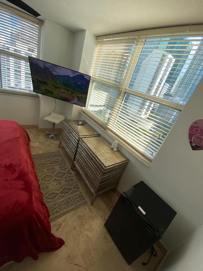 Comfortable Room In The Brickell City Center Area Miami Buitenkant foto